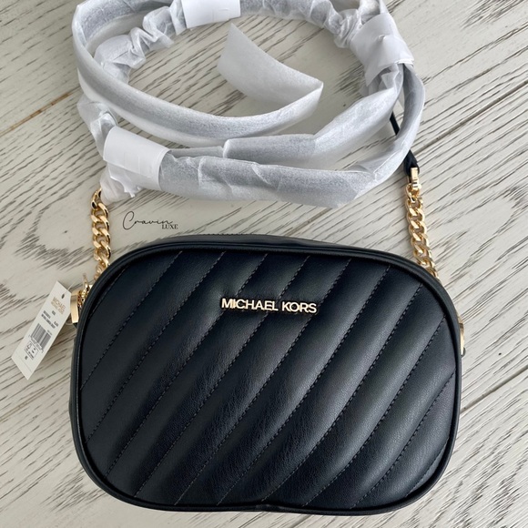 ❌❌SOLD❌❌ New Michael Kors Crossbody Handbag - Picture 3 of 9